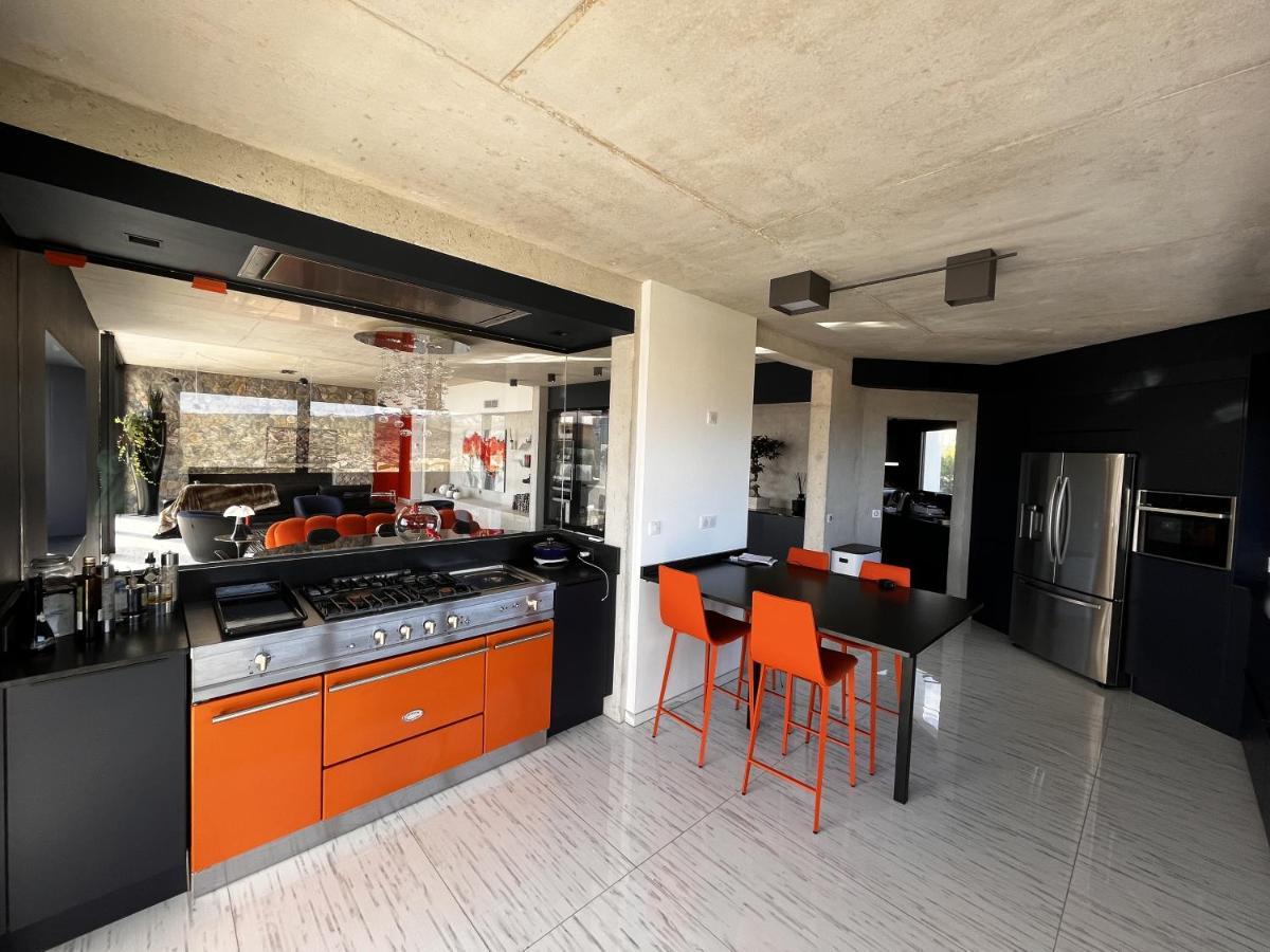 Suite 28 Treilles Экстерьер фото