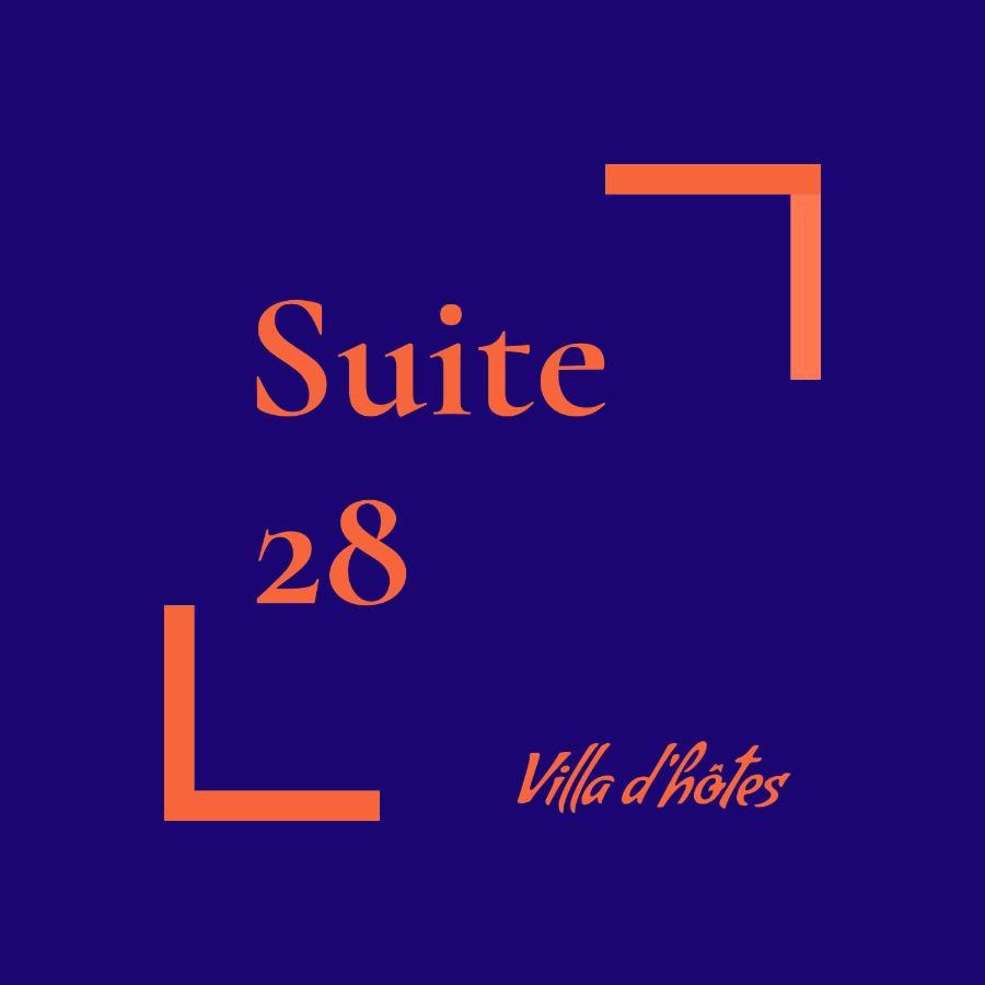 Suite 28 Treilles Экстерьер фото