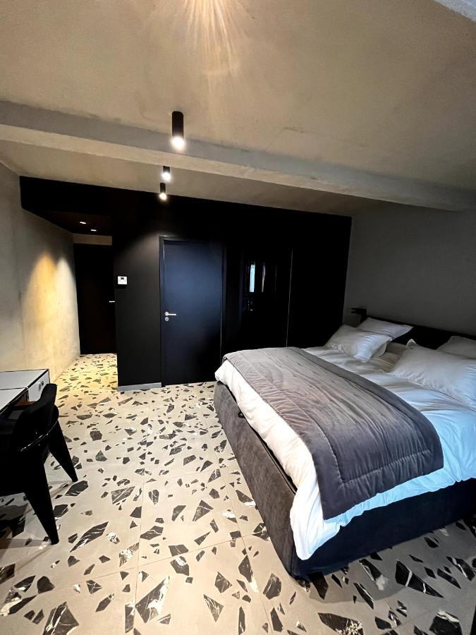 Suite 28 Treilles Экстерьер фото
