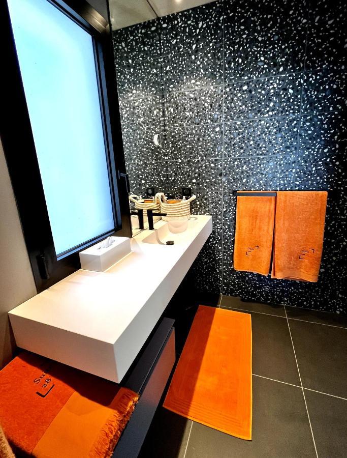 Suite 28 Treilles Экстерьер фото