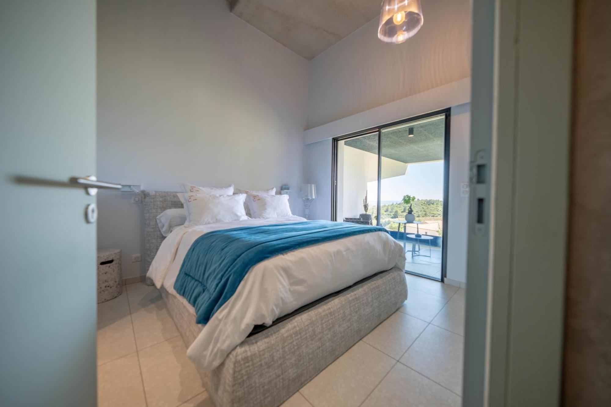 Suite 28 Treilles Экстерьер фото